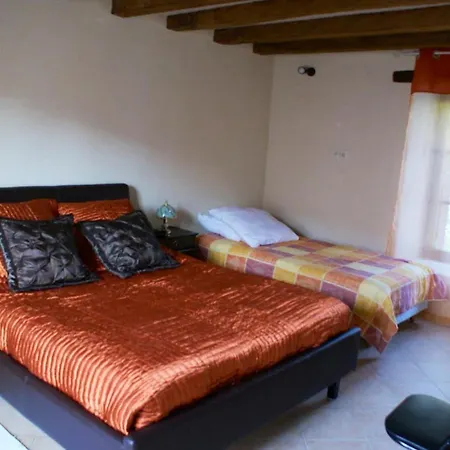 Maison Familiale Charmante A Avec Jardin Et Loisirs Semesterbostad Denée