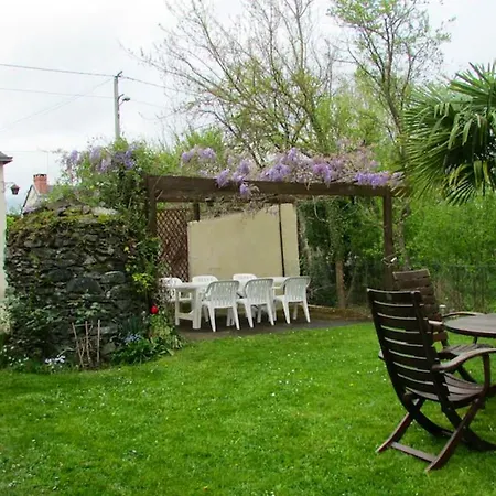 Maison Familiale Charmante à Avec Jardin Et Loisirs Denée