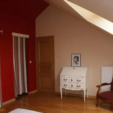 Maison Familiale Charmante A Avec Jardin Et Loisirs Feriehus Denée